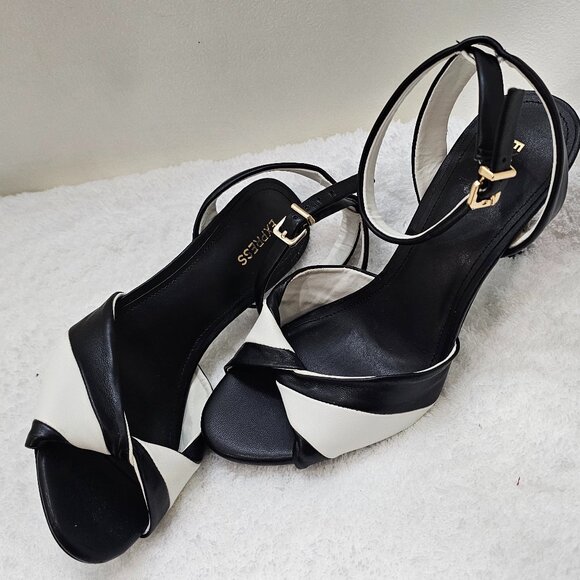 EXPRESS Black & White Crisscross Strap Heels – Size 6 - Picture 8 of 8